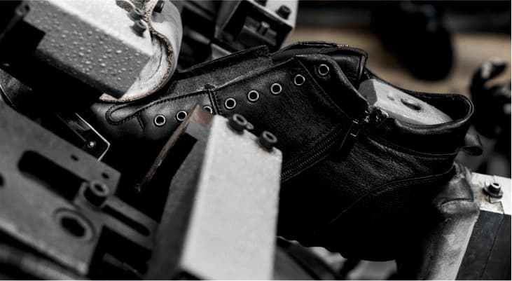 SHOE ADHESIVE